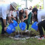 Migrantes provocan estampida al intentar entrar a las oficinas de la Comar en Tapachula