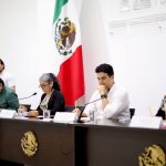 Comunidad colombiana en Mérida realiza en el parque de Santa Ana ceremonia del «Día de las Velitas»