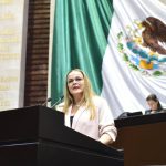 Presenta  Mauricio Vila Dosal su libro ”Una historia de cambio y transformación”