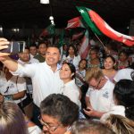 «Ola guinda» contagia con el espíritu del «cambio verdadero» a la calles de Mérida