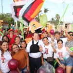 Otorgan reconocimiento al actor Roberto Sosa en la FILEY 2024