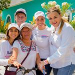 Rolando Zapata continúa con el diálogo directo con habitantes de Mérida