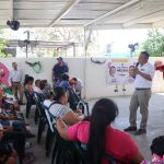 Rolando Zapata continúa con el diálogo directo con habitantes de Mérida