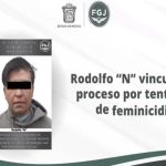 Funcionaria de Morelos agrede a periodista que documentaba despido de policías