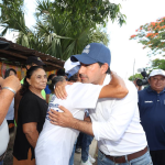 Le formulan cargos por robo en una óptica