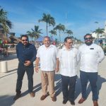 Rescate de doce tripulantes tras hundimiento de yate ‘On The Sly’ en Yucatán