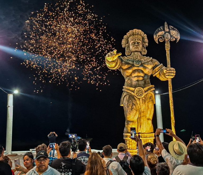 «Chaac» ya tiene su estatua en el muelle de Telchac Puerto