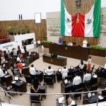 Dictaminan proyectos de reformas a la Constitución Federal