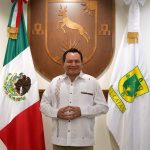 Joaquín Díaz Mena encabeza celebración del Camino de Ánimas en Río Lagartos