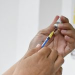 Joaquín Díaz Mena cumple compromiso en primaria de Mérida