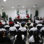 El cuento elige al escritor, afirma Víctor Garduño en “Vidas Literarias”