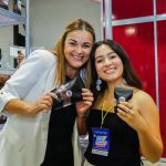 Díaz Mena inicia entrega de tarjetas “Felipe Carrillo Puerto” a estudiantes de la UADY