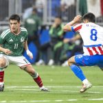Multitudinaria participación en el desfile infantil por la Revolución Mexicana en Umán