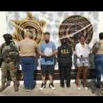 Demócratas difunden nuevas fotos de figuras influyentes junto a Jeffrey Epstein