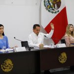 La UADY presentó la medalla conmemorativa para su Carrera de Aniversario