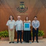 Joaquín Díaz Mena rinde cuentas en Izamal