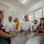 Estudiantes de 1 a 6 grado pueden inscribirse a la Beca de Apoyo para Uniformes y Útiles “Rita Cetina Primaria”