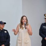 Joaquín Díaz Mena atiende de frente a la ciudadanía