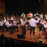 Alcaldesa de Mérida acude a la última sesión de entrenamiento de los Leones