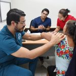 Fortalece Cecilia Patrón la economía de las familias meridanas con lentes gratuitos