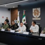 Joaquín Díaz Mena atiende personalmente a vecinas y vecinos de El Roble Agrícola