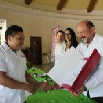 DIF Yucatán entrega proyectos productivos y apoyos funcionales en San José Chactún