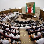 Yucatán suspende actividades no esenciales y educativas en nueve municipios por Isaías